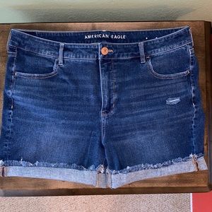 Distressed American Eagle cut off shorts